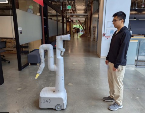 Google DeepMind robot 1